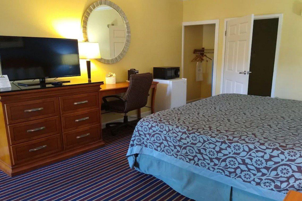 Days Inn By Wyndham Kingsland Ga Екстериор снимка