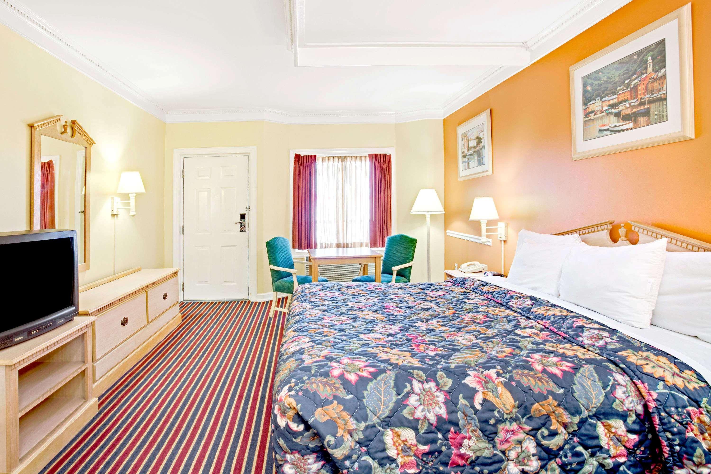 Days Inn By Wyndham Kingsland Ga Екстериор снимка