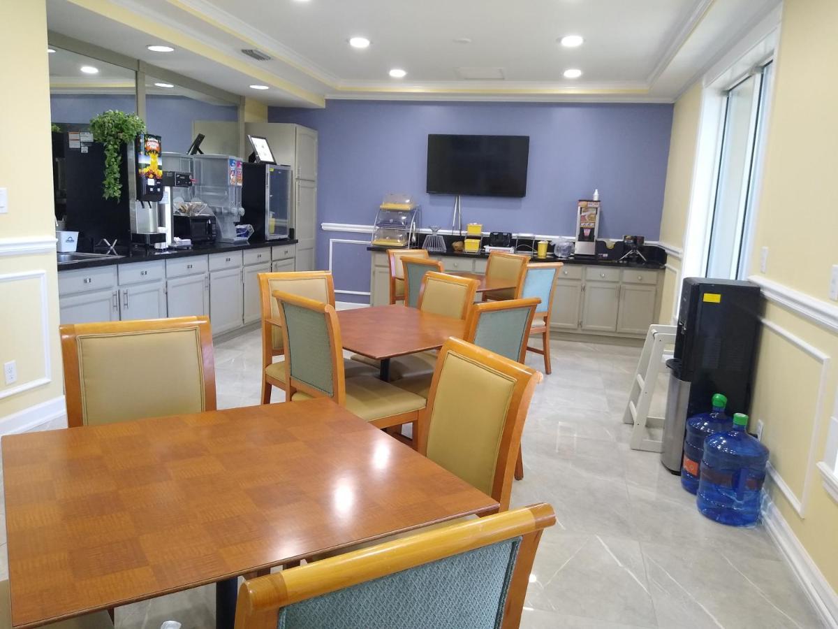 Days Inn By Wyndham Kingsland Ga Екстериор снимка